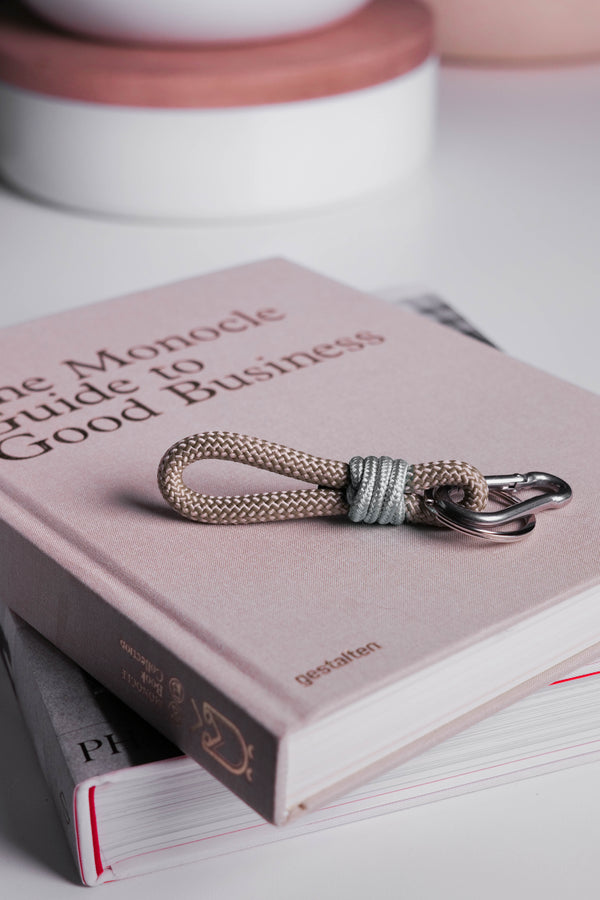 Key Chain Grey Beige